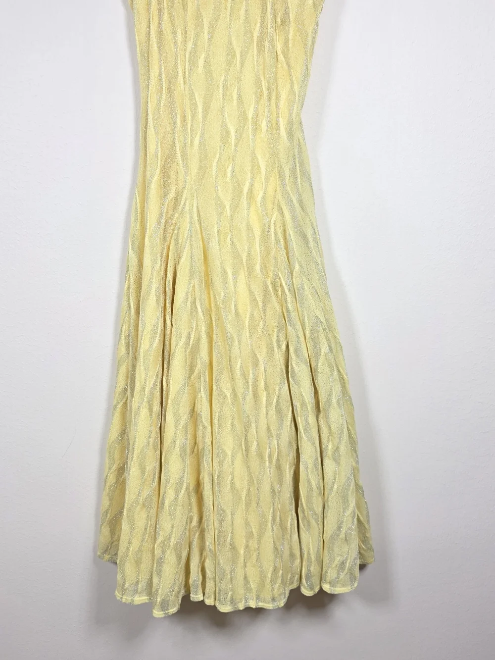 BLACK HALO ATHENA MIDI DRESS SIZE Large MSRP $435 - Picture 13 of 13